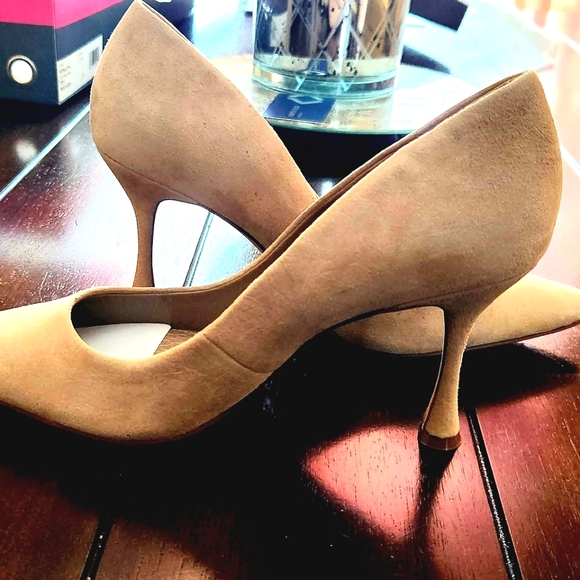 Vince Camuto Tortilla Cadie Heel Pump - Picture 2 of 5